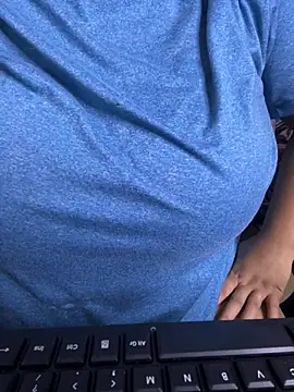 Ritu-Babe's cam snapshot