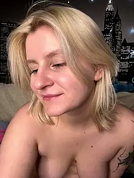 BonnyeBoom's cam snapshot