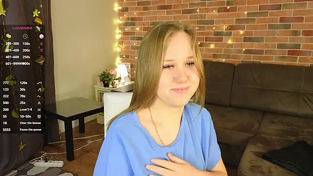 VoidElaris's cam snapshot