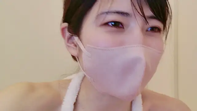 mayumichan13 live sex cam