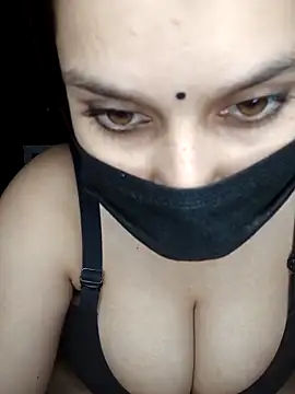 shilpa-singh's cam snapshot