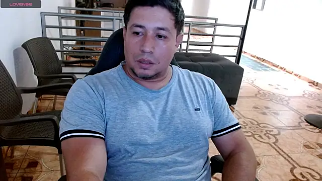 lianjuc live sex cam