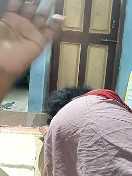 divyasree1431's cam snapshot