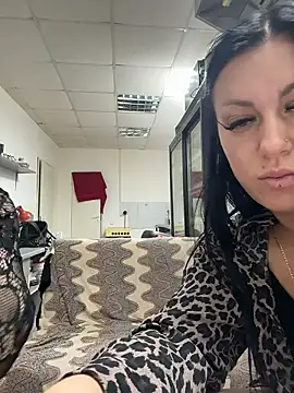 _Mila_Love's cam snapshot