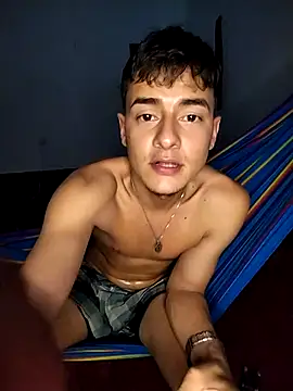 attractive-sexx's cam snapshot