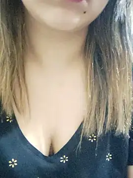 Tanha18 live sex cam