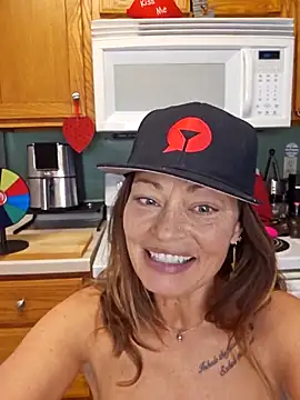 Erotic_and_Exotic live sex cam