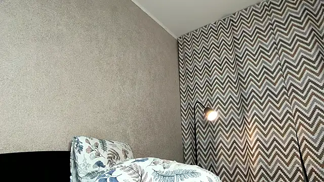 pinkfondnes's cam snapshot