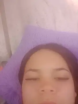 AdharaCusan's cam snapshot