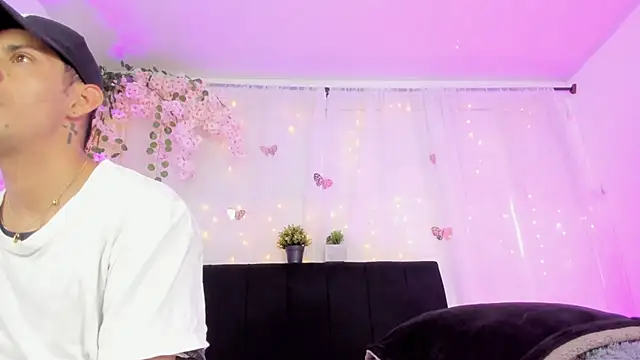 Bonny_and_carrot live sex cam