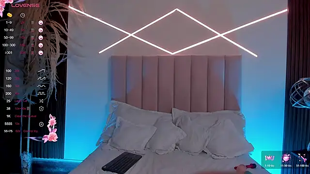 Isis_Moon's cam snapshot