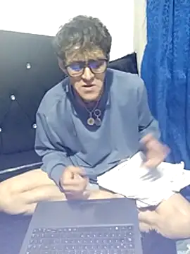 xlxAnder's cam snapshot