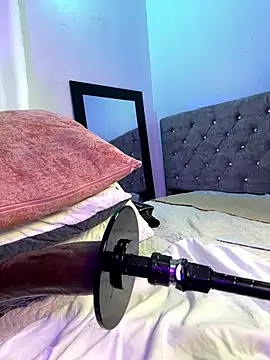 Vale_prado's cam snapshot