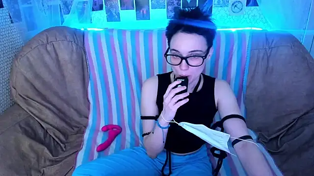 ErickaFetish's cam snapshot