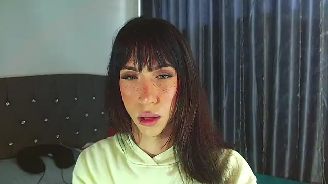 Kenisha_Sweet live sex cam