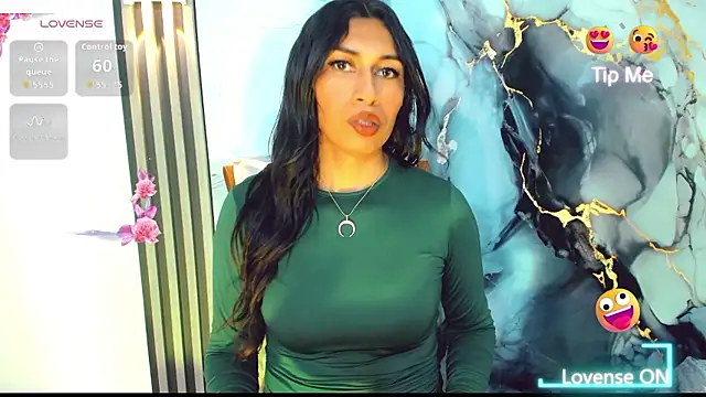 khiara_moretti live sex cam