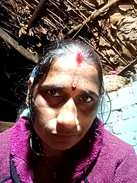 Hot_bhi38's cam snapshot