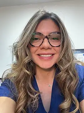 alicee16 live sex cam