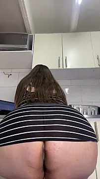 Chloee_Peach live sex cam