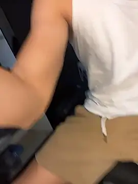 Lander_Cruz live sex cam