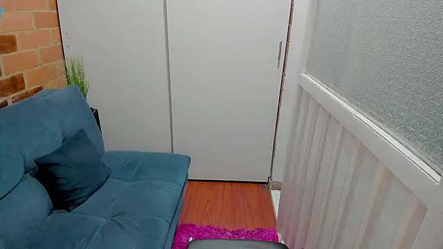 Penelope47's cam snapshot