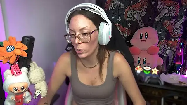 SpaceCowWhore live sex cam