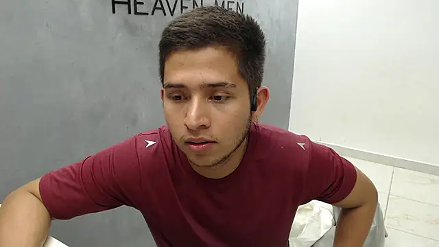 harold_18_'s cam snapshot