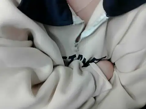 hilyti12's cam snapshot