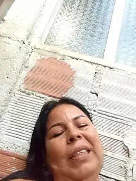 Mother-Big-tits's cam snapshot