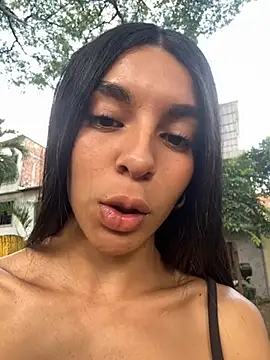 Mia_R0uge's cam snapshot