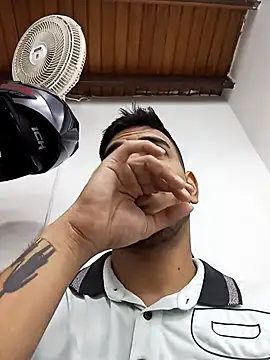 Moreno_latino_sex live sex cam