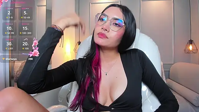 AzuraKindong's cam snapshot