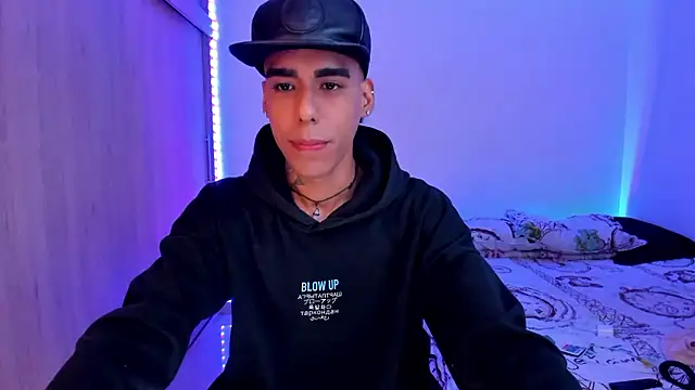 Damianwhite live sex cam