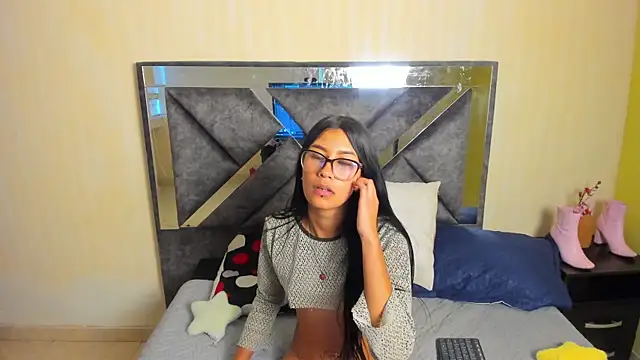 Mss_Meloddy live sex cam