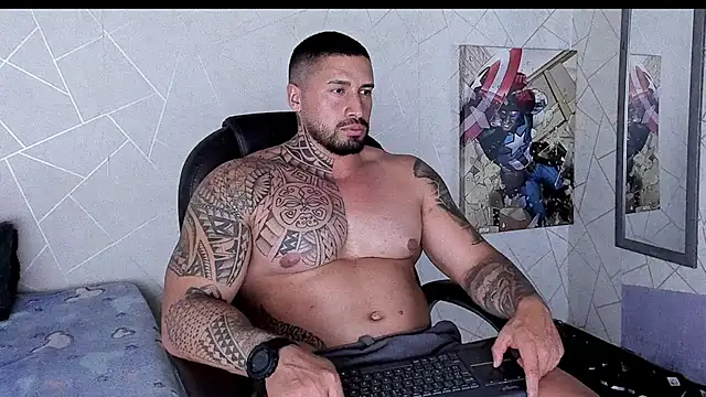 Cristian_Walker live sex cam