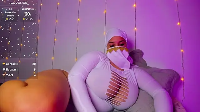 yasmin_rahal's cam snapshot