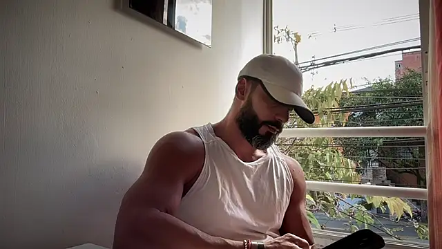 romeolovedark live sex cam