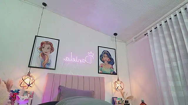 dani_parker_ live sex cam