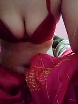 L_ucy1's cam snapshot