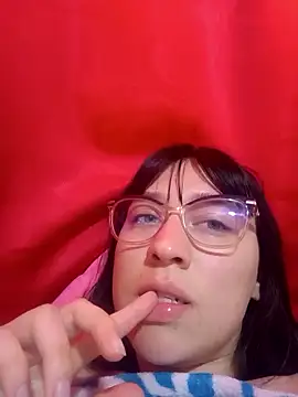 CoralSmit live sex cam