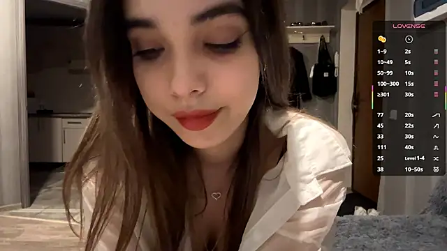 Cutie_VaIery live sex cam