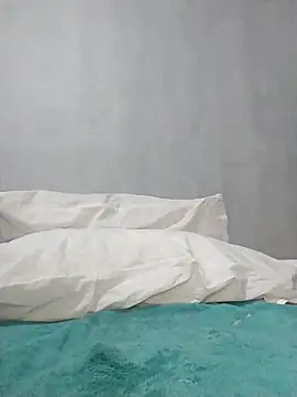 Stallion100 live sex cam