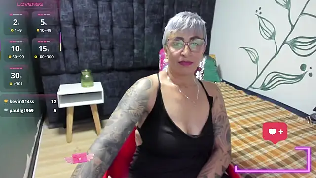 Charlotte__Gray live sex cam