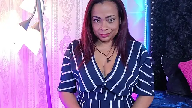 AliceHurlimane's cam snapshot