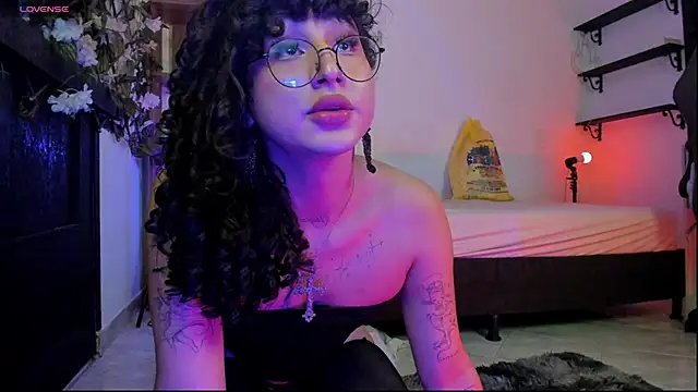 Heka_Prudence live sex cam