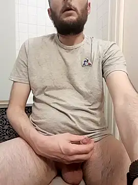 80julien live sex cam