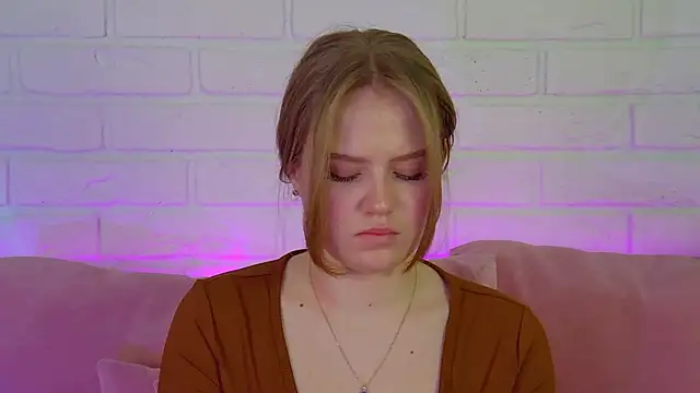 SelinSwarovski's cam snapshot