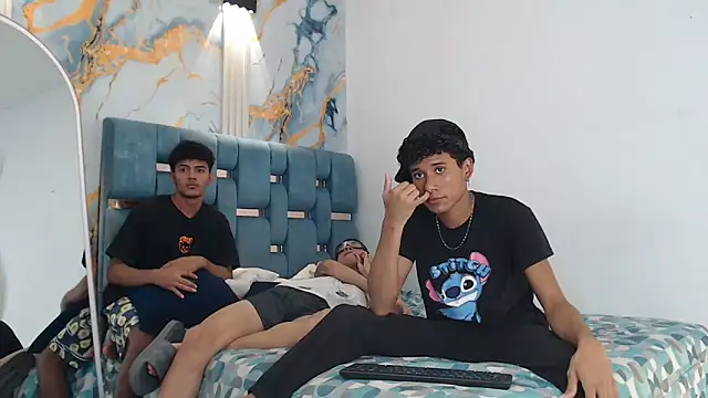 SWEET_RABBIT1 live sex cam