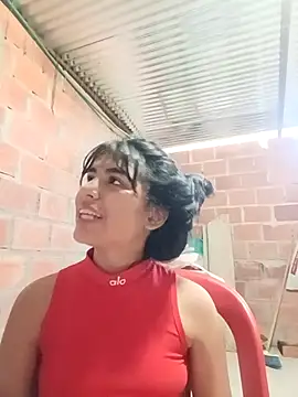 triana-hot18's cam snapshot