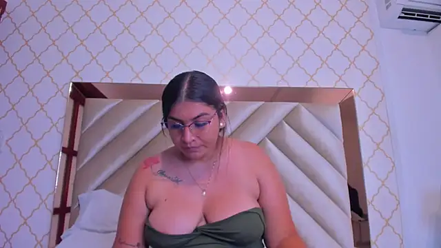 Julietaa_Rose's cam snapshot